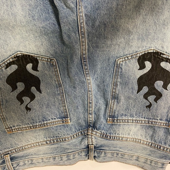 Rue 21 faded asymmetrical snap jeans with flames on the back pocket size 14 - Picture 3 of 6
